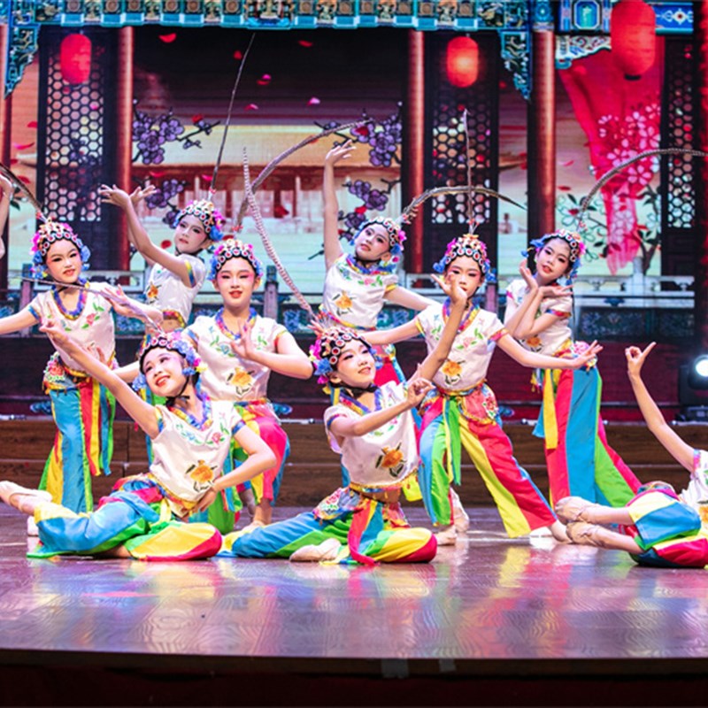 速发旦款俏花曲演出服儿童小花新梨园戏旦服成人京剧头饰心有翎兮