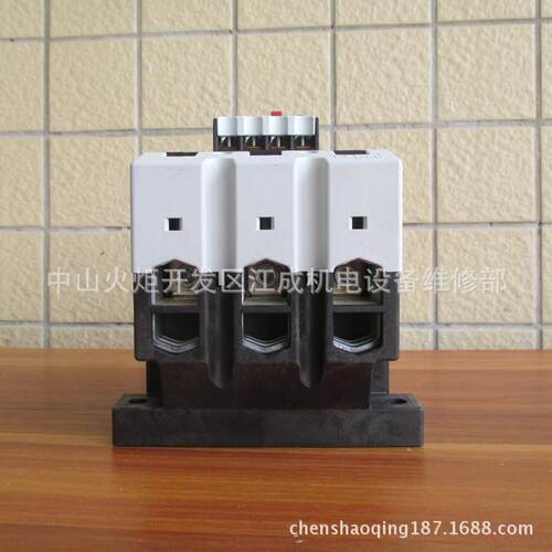 PFL10-20/1N/C/03-A开关PFL10-25/1N/C/03-A PFL10-32/1N/C/03-A