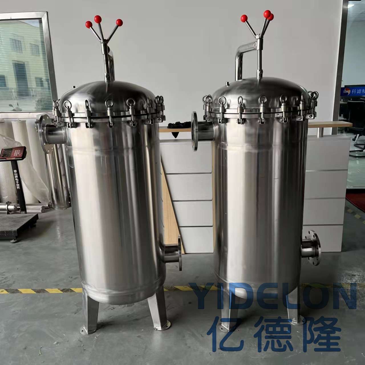 不锈钢多袋式过滤器工业污水处理设备耐高温耐酸碱啤酒黄酒过滤机