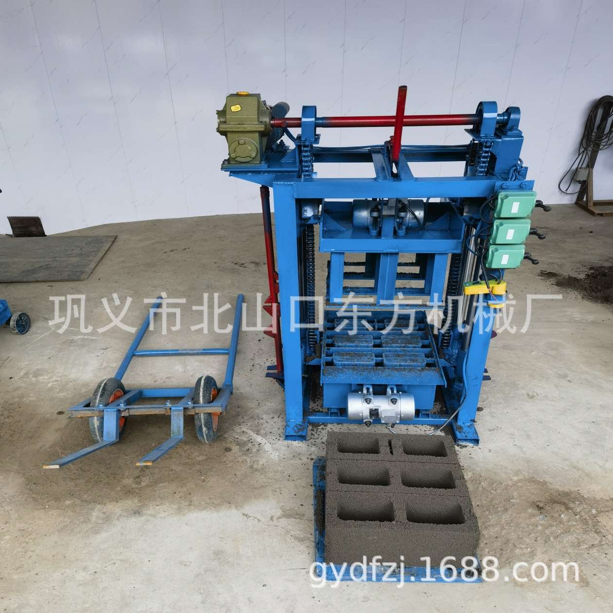 小型水泥免烧砖机4-40型空心水泥制砖机多规格家用混凝土砌块砖机