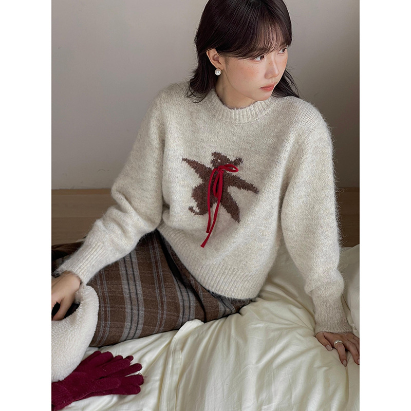 【爆款小熊 秋冬版2色】歌铭复古蝴蝶结系带毛衣女冬季上衣N267B