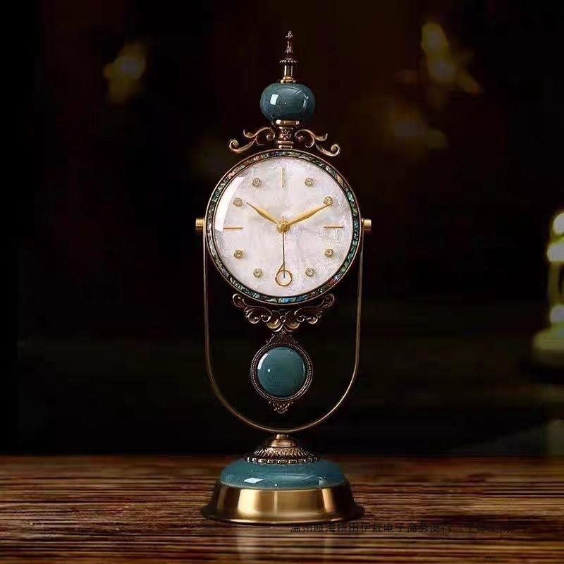 欧式复古贝壳座钟客厅桌面台式时钟美式轻奢家用简约金属静音坐钟