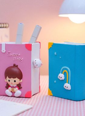 礼品女孩摆件化妆刷办公桌可爱