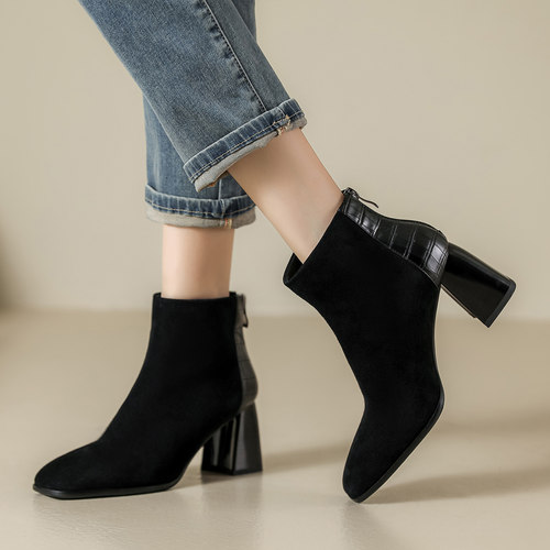 【星期六】羊反绒百搭时装鞋25年秋冬商务通勤圆头短筒靴高跟女鞋