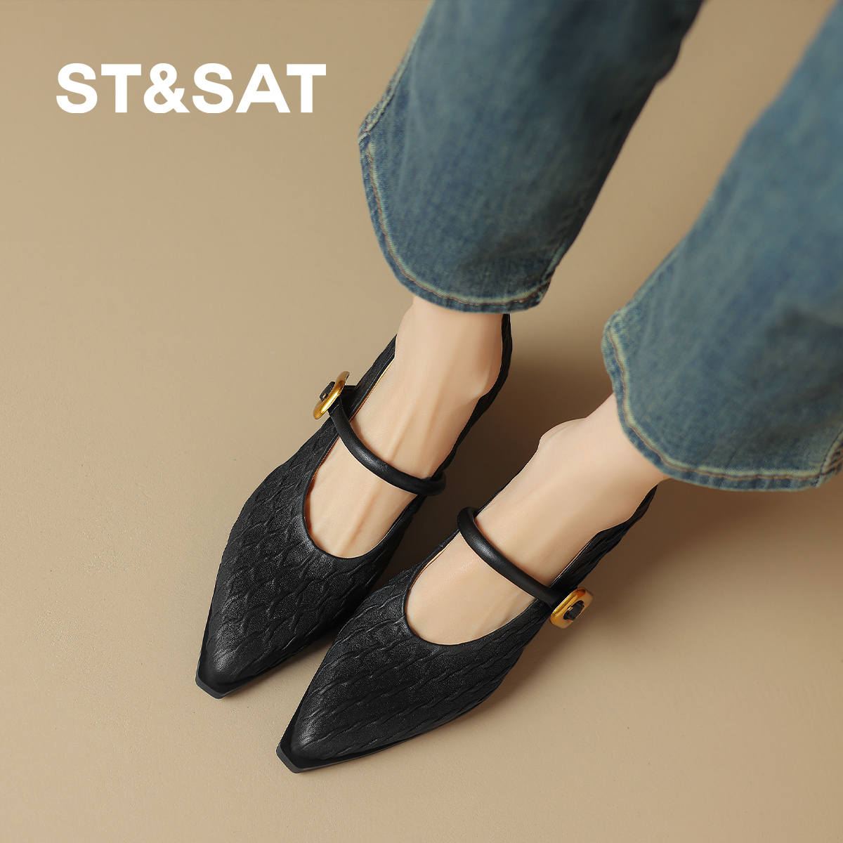 皮鞋时装鞋尖头高跟时尚