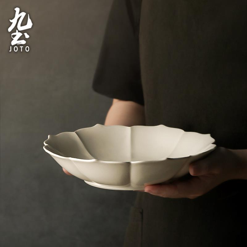 九土草木灰釉手工餐具陶瓷花口碗盘花瓣盘子水果沙拉餐盘家用食器