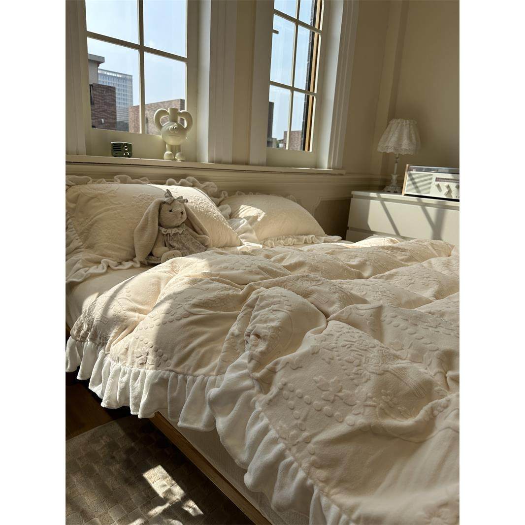 公主风加厚花边款牛奶雕花绒珍珠白四件套1.5m1.8米保暖冬法兰绒