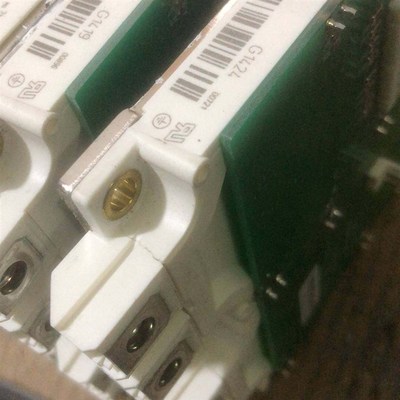 议价ff450r12me3。原装拆机包上机。成色漂亮。