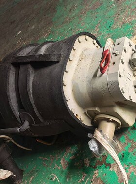 特灵螺杆压缩机 型号:CHHC1D1F0M0 134a制冷剂