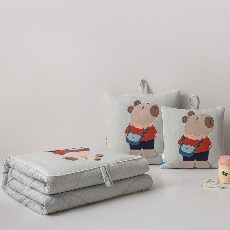 卡通抱枕被子两用二合一汽车靠垫办公室午休毯子枕头空调夏凉被子,居家布艺,抱枕被,淘宝优惠券,粉丝福利购,淘宝优惠卷