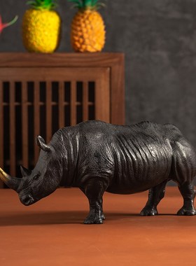 铜犀牛摆件仿真雕塑铜工艺品入户玄关艺术品客厅电视柜办公室装饰