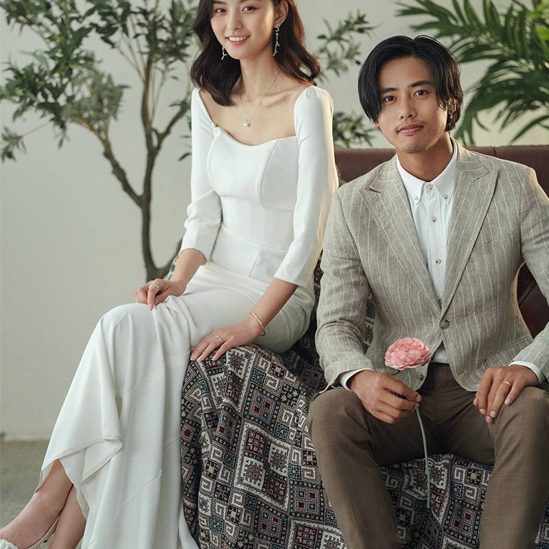 极速韩式轻婚纱旅拍简约2025新款新娘拖尾出门纱性感鱼.尾显瘦礼