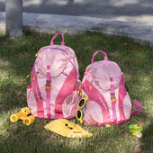 户外儿童旅行双肩包女孩外出旅游超轻背包女童小学生书包秋游轻便