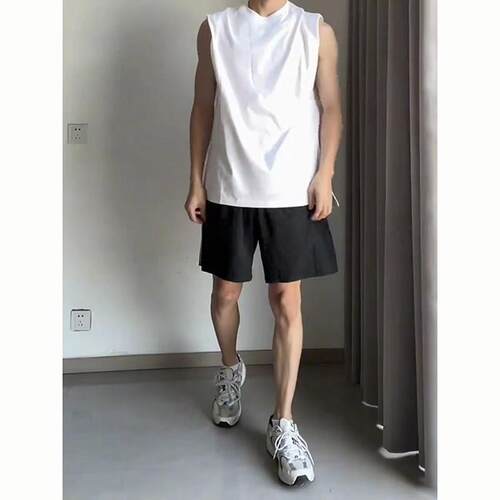 热销黑色尼龙短裤男款夏季美式篮球运动跑步裤子R速干冰丝休闲四5