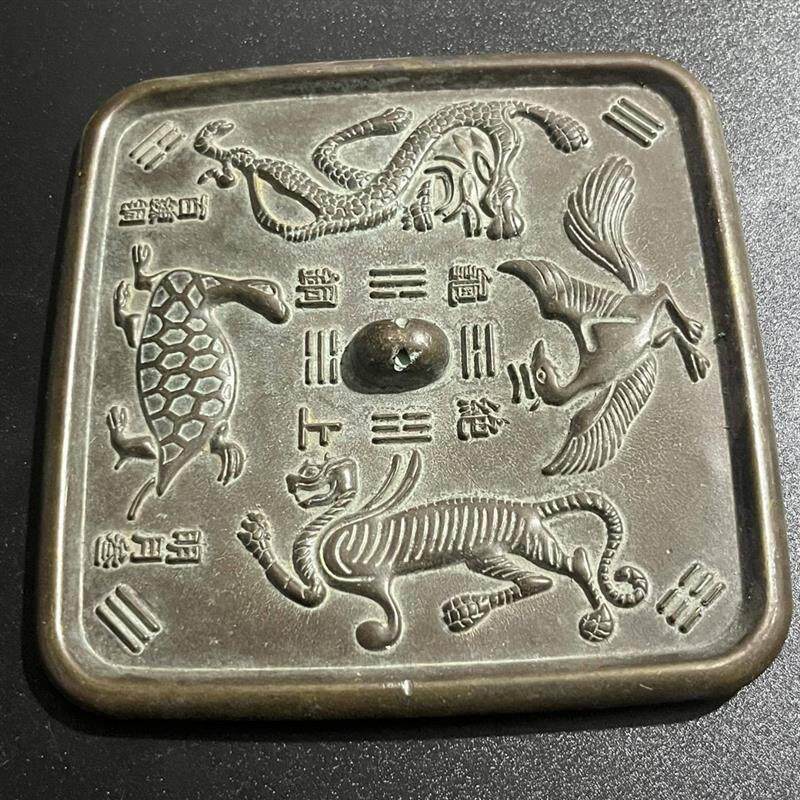 速发仿铜仿古四大神兽铜镜做旧复古旧藏古玩杂项装饰桌面摆件用品