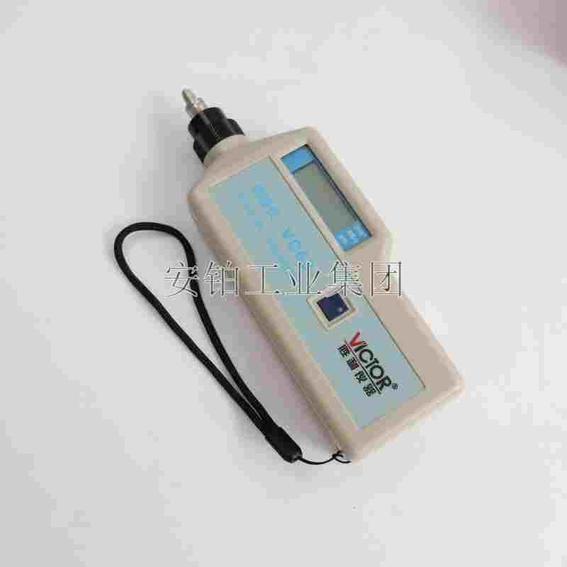 胜利一体分体式测振仪VICTOR63A/B/VC63便携高精度大屏振动测试仪