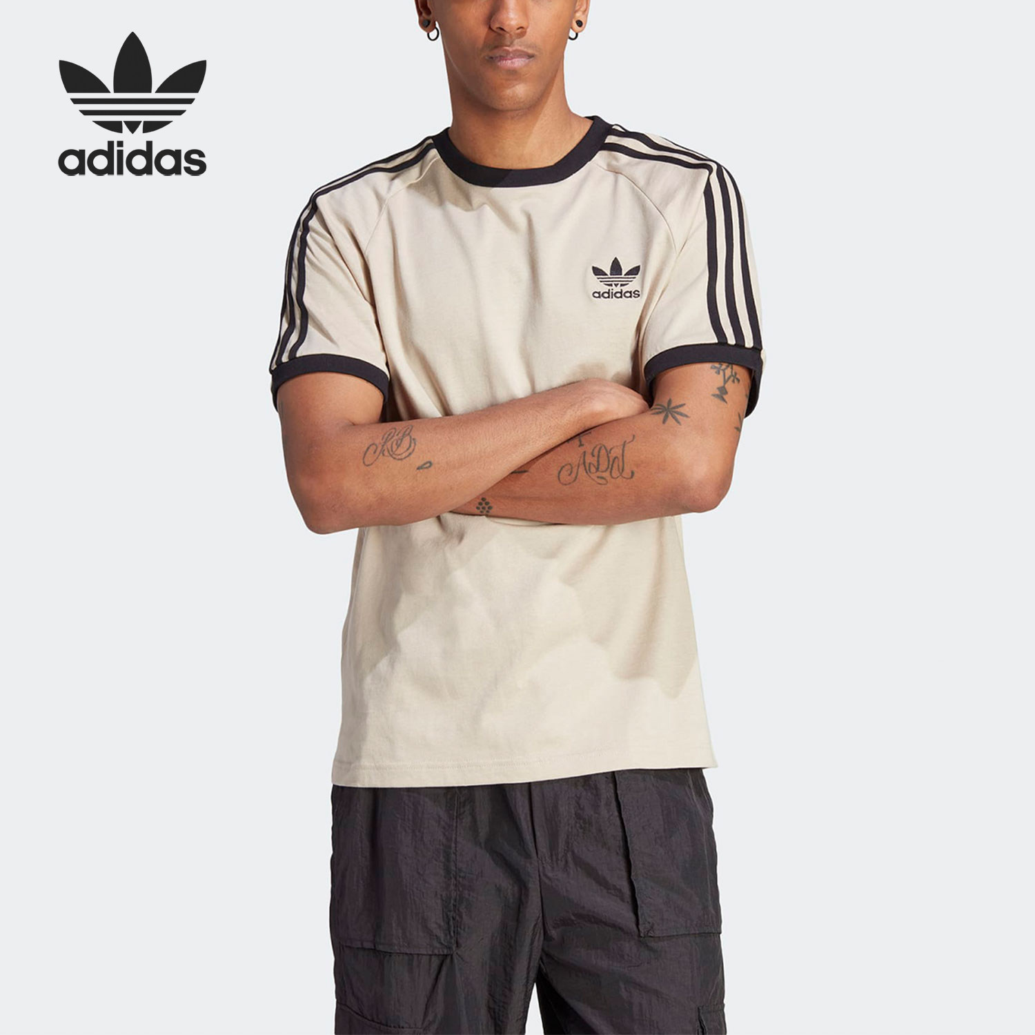 Adidas/阿迪达斯正品三叶草男士条纹印花透气运动短袖IM2079