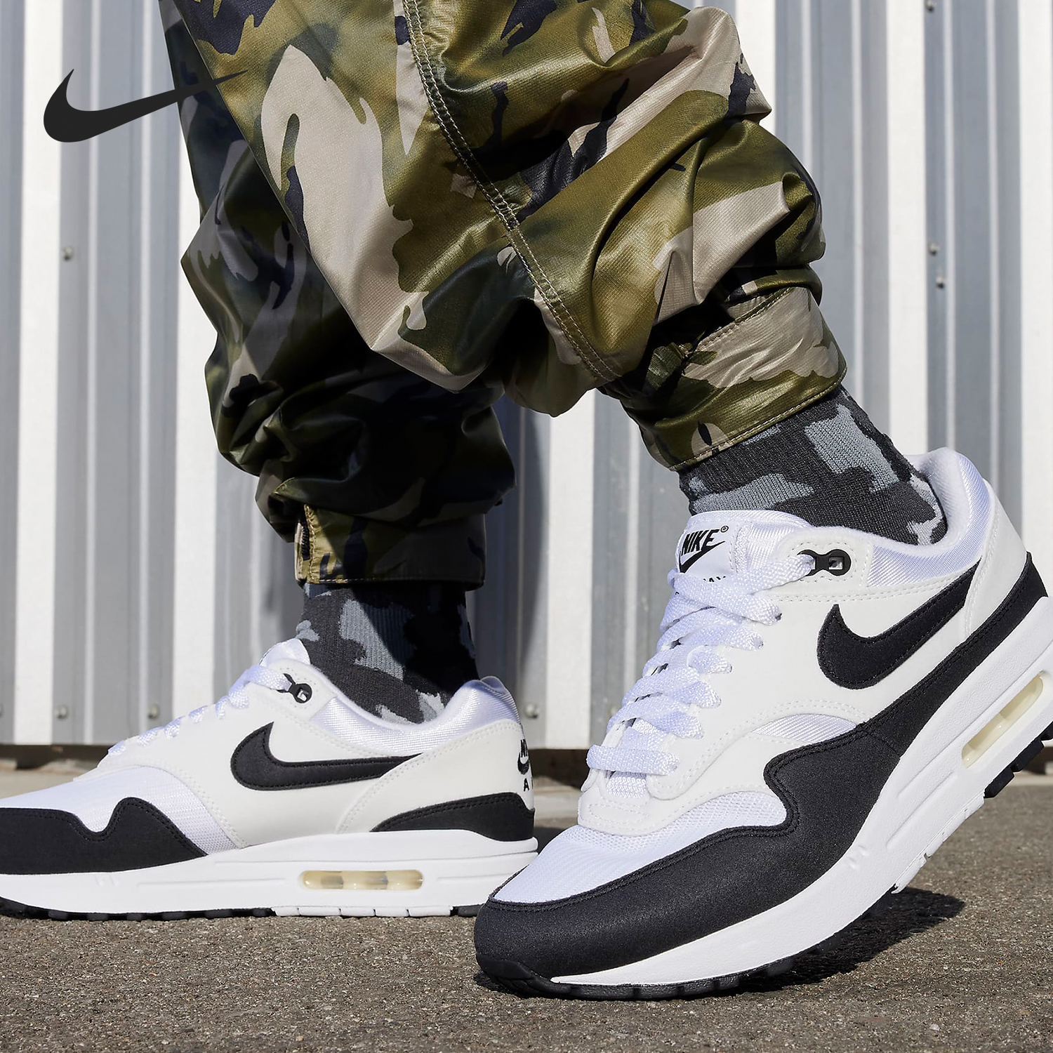 Nike/耐克官方正品春季新款女士气垫缓震耐磨运动鞋DZ2628-102