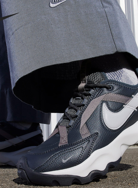 Nike/耐克正品TC 7900女士缓震耐磨低帮运动老爹鞋DD9682-001