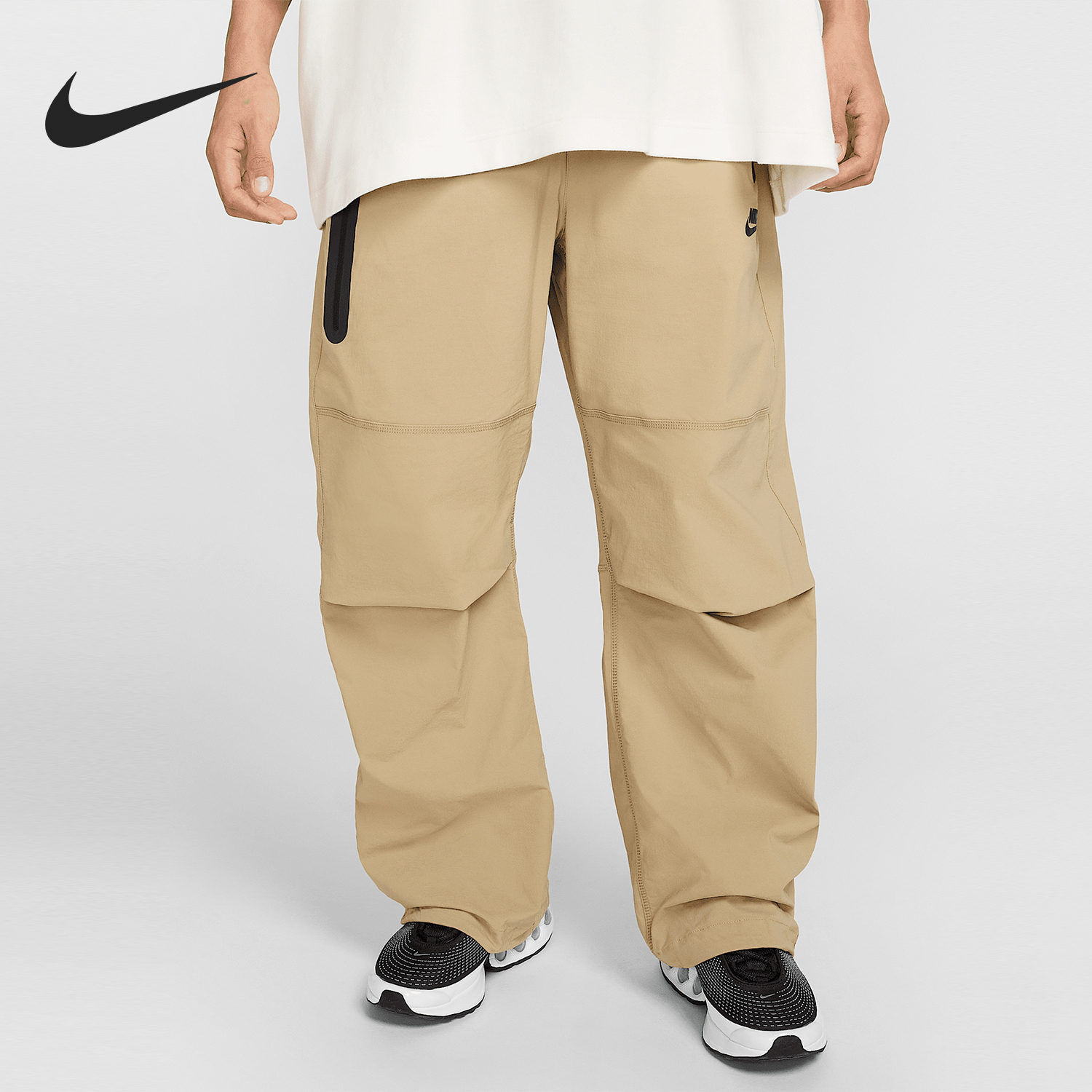 Nike/耐克官方正品新款男士休闲户外梭织宽松运动长裤HM7159-297