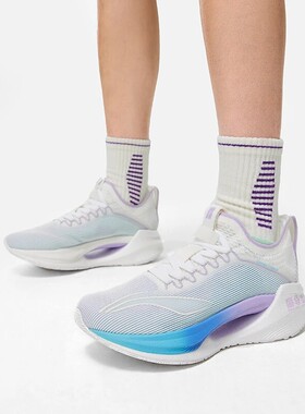 李宁正品新款绝影ESSENTIAL女子反光䨻丝高回弹弹速跑鞋ARRT008