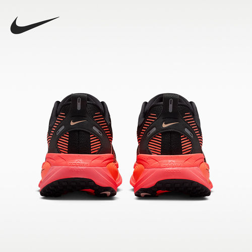 Nike/耐克官方正品Vomero 18女士复古训练公路跑步鞋HM6804-010