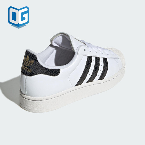 Adidas/阿迪达斯正品三叶草女士休闲运动耐磨低帮系带板鞋JP8162