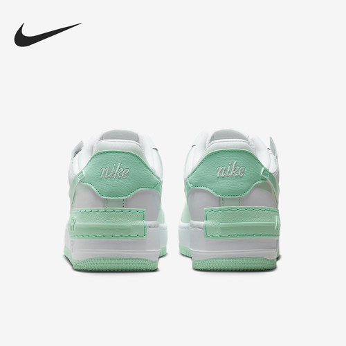 Nike/耐克正品AIR FORCE1女士厚底低帮经典板鞋FZ3773-100