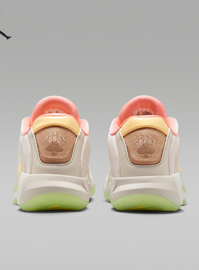 Nike/耐克官方正品JORDAN男士时尚减震运动训练篮球鞋IO0198-100