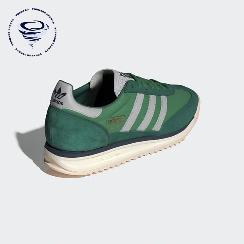 阿迪达斯男女耐磨舒适运动休闲鞋