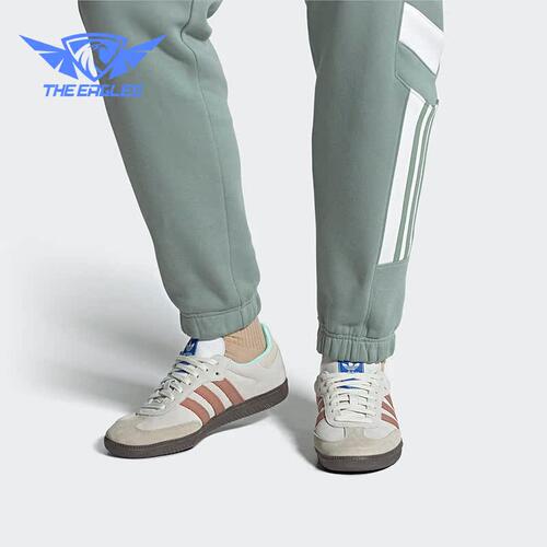阿迪达斯男女运动板鞋