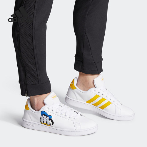 Adidas/阿迪达斯正品当季新款GRAND COURT唐老鸭休闲鞋FY0250