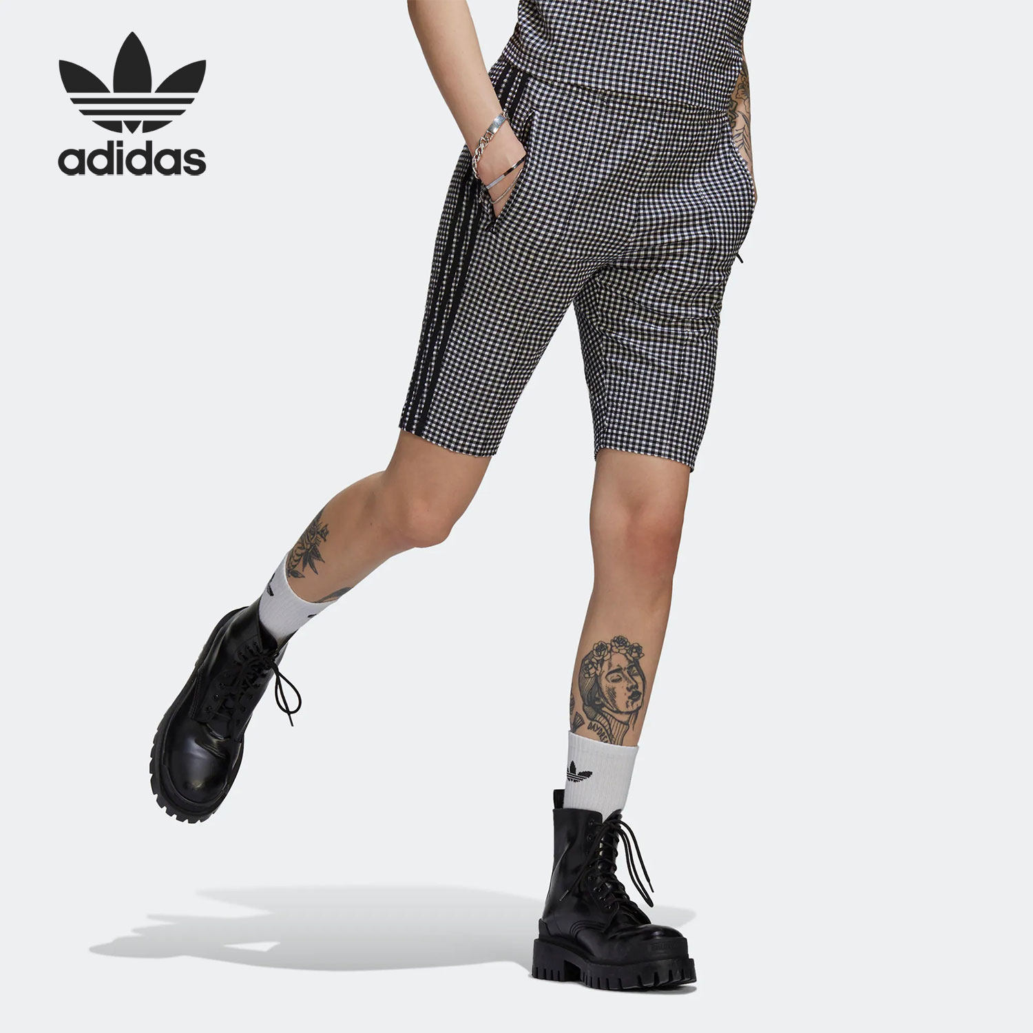 Adidas/阿迪达斯正品当季三叶草新款女子运动短裤HB9452,运动服/休闲服装,运动中长裤／短裤,淘宝优惠券,粉丝福利购,淘宝优惠卷