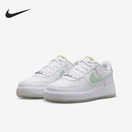 Nike/耐克正品夏季GS女子大童低帮耐磨运动板鞋FJ7706-131