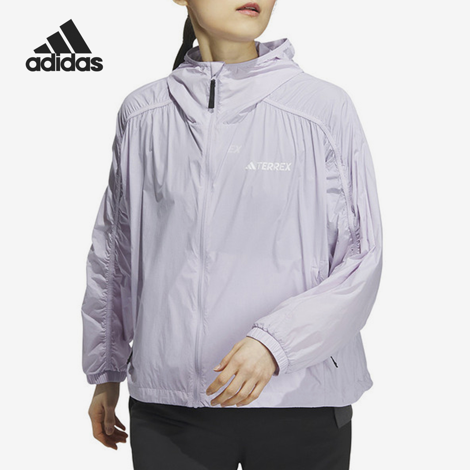 Adidas/阿迪达斯官方正品当季新款女士连帽运动夹克外套IU1271