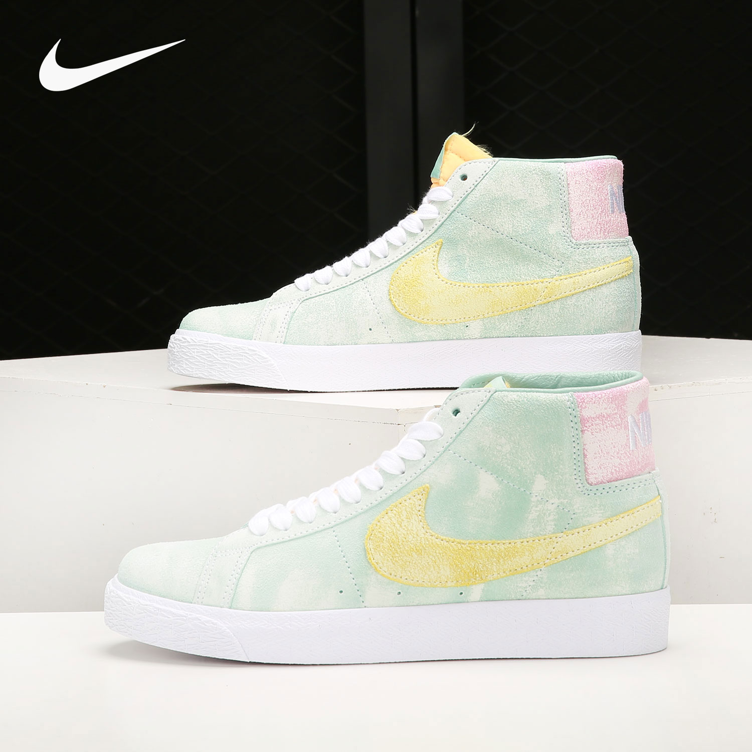 Nike/耐克正品男女同款高帮板鞋系带休闲运动鞋DA1839-300