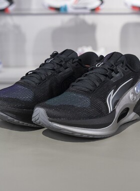 李宁正品2024新款男子简约复古回弹耐磨舒适低帮跑步鞋ARZU003-15