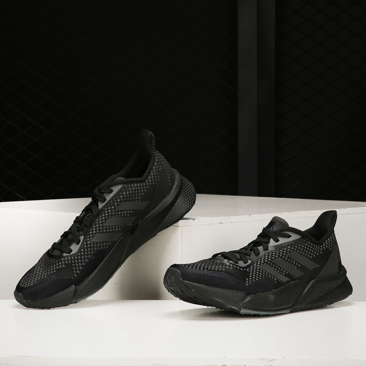 Adidas/阿迪达斯正品 X9000L2 男女舒适透气运动跑步鞋EG4899