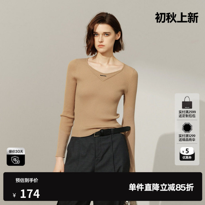 U/TI咖色圆领长袖针织衫女套头修身显瘦打底毛衣尤缇2026春季新款