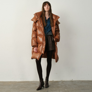 新款 零压廓感茧型外套尤缇2025冬季 羽绒服女装 TI亮面防风领长款