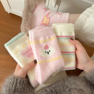 毛绒袜子女秋冬珊瑚绒月子袜加厚保暖可爱澳绒棉袜居家地板睡眠袜
