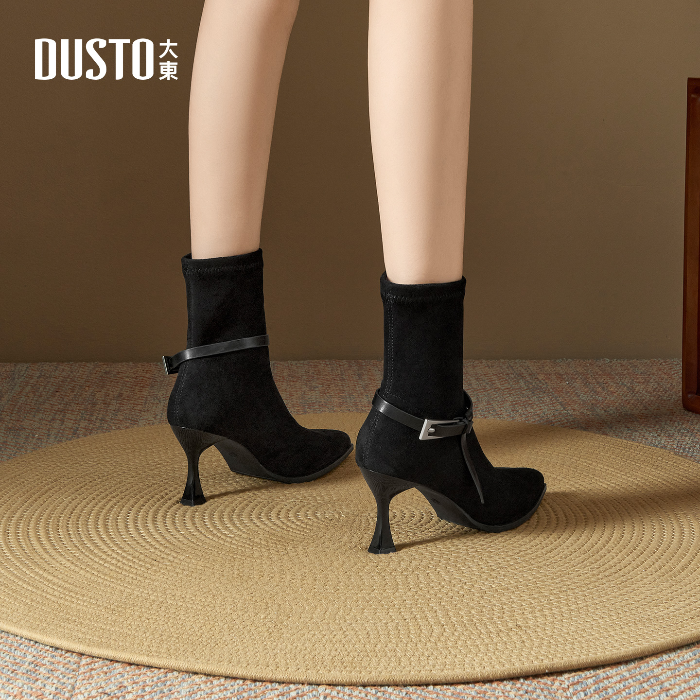 大东官方正品尖头细跟高跟短靴