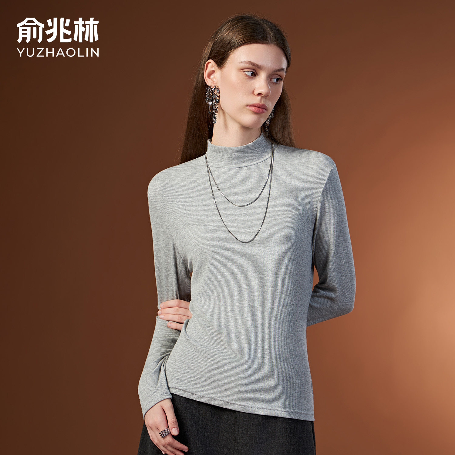 半高领打底衫女2026新款秋季灰色内搭修身显瘦长袖T恤黑色上衣薄