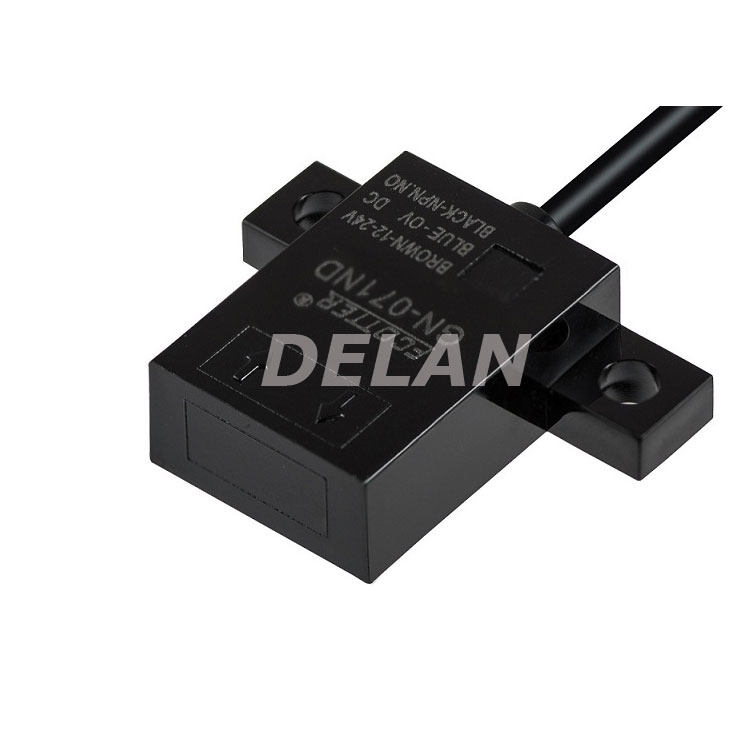 小方形光电开关GN-071ND 前方感应 物体定位检测