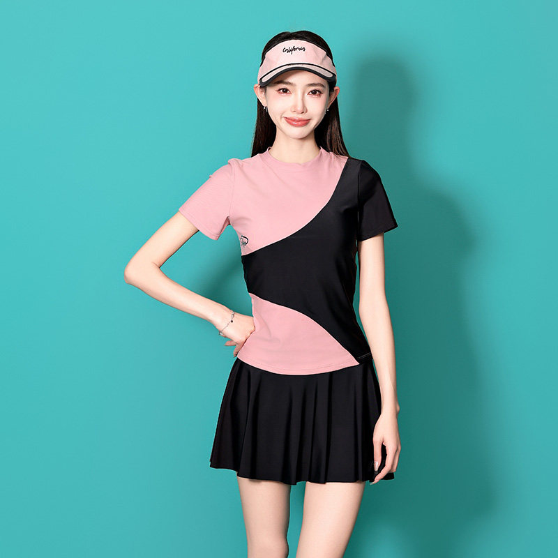 泳衣女款保守分体式遮肚显瘦2025新款女士大码高级感泡温泉游泳装