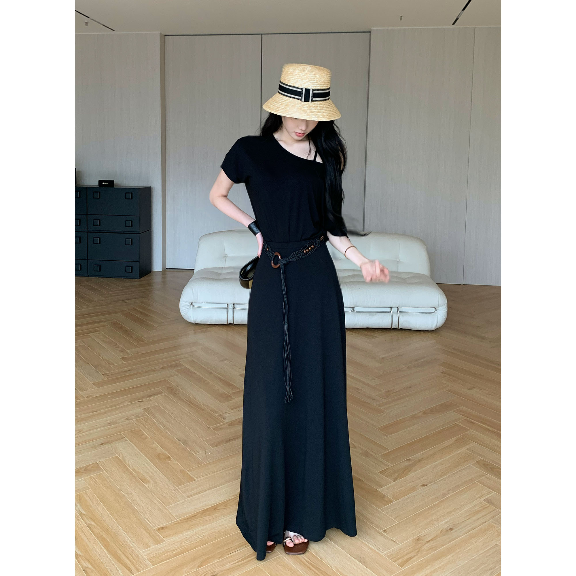 夏设计感黑色简约半身裙女