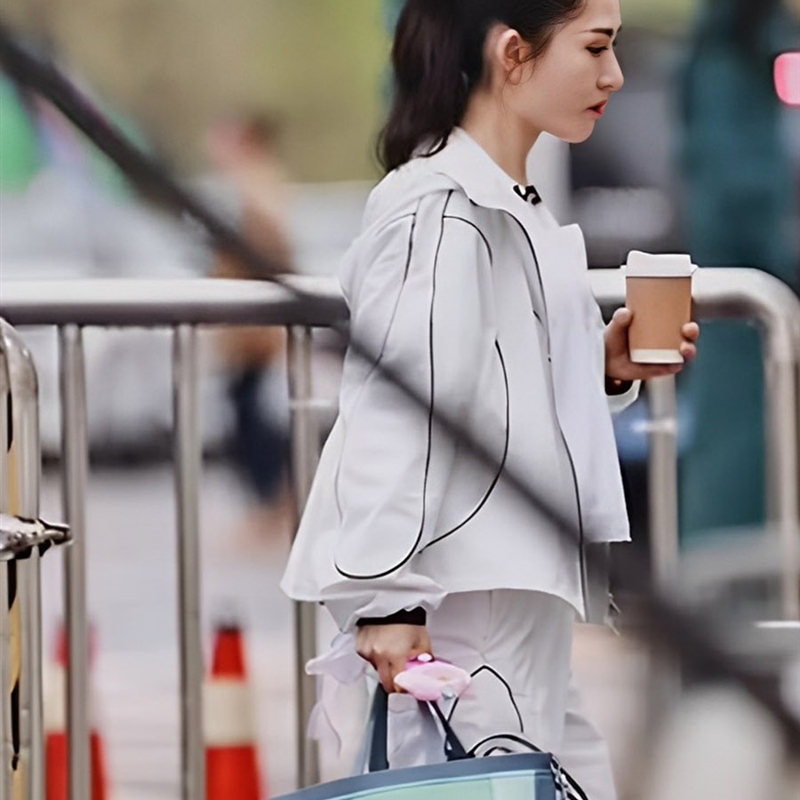 速发浪姐4谢娜张嘉倪美依礼芽同款白色运动套装防晒外套休闲裤两