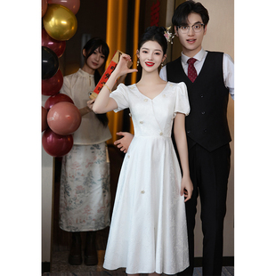 速发v领订婚礼2裙个0服5新款 平时可穿小2子衣服白色轻领证登记小