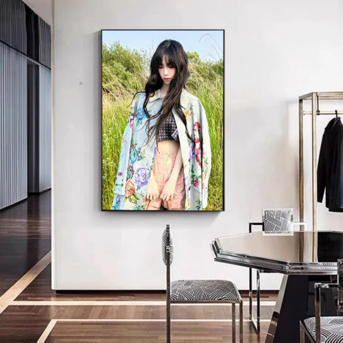 aspea柳智敏海报墙贴卧室房间装饰画ins同款刘知珉Karina周边照片
