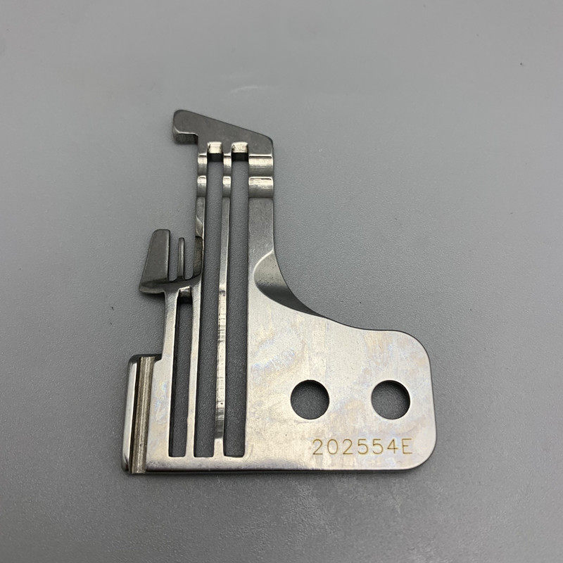 极速飞马M700四线拷边包缝车针板窄舌密拷202H554E宽202499五线20